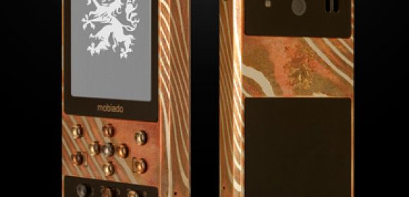 Luxury 712 Mokume Gane Handset Announced by Mobiado