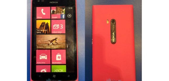 Magenta Nokia Lumia 900 Dummy Units Show Up in Italian Stores