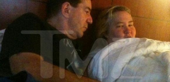 Mama June Now Dating Convicted Child Molester