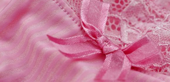 Man Wakes Up from Colonoscopy Wearing Pink Ladies' Undies, Sues Hospital