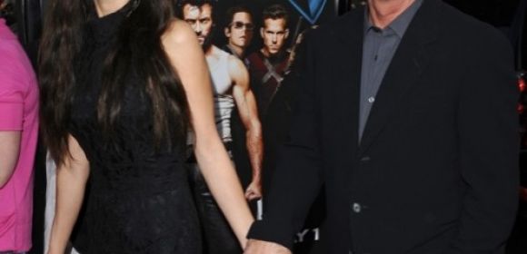 Mel Gibson and Secret Girlfriend Do ‘Wolverine’ Premiere