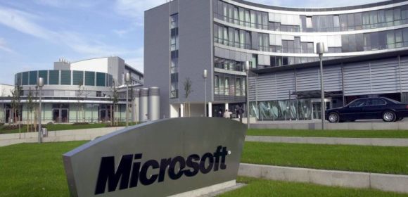Microsoft Accused of Hiding Windows and Office Compatibility Issues