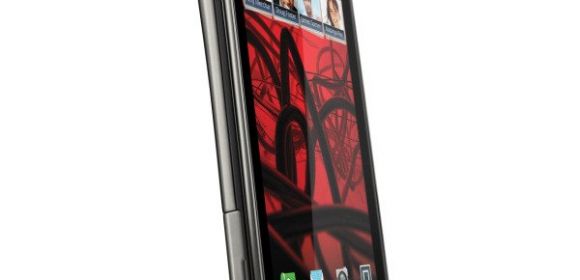 Motorola RAZR MAXX Goes on Sale in Italy for 550 EUR (705 USD)