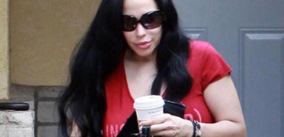 Nadya Suleman Welcomes Media into Octuplets House