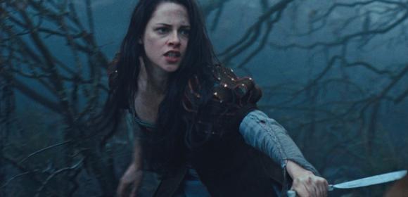 New “Snow White and the Huntsman” Clip: Kristen Stewart Is a Fighter
