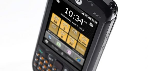 O2 Intros Motorola ES400