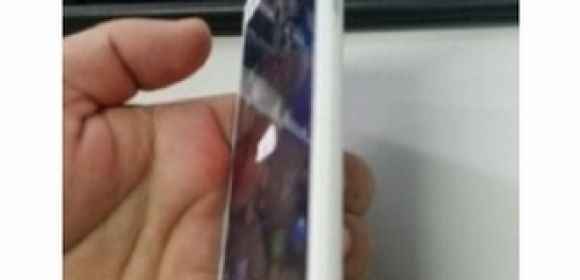 Oppo Find 5 Makes Appearance in Live Photo, Boasts Stunning 5-Inch Full HD Display