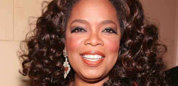Oprah Tweets Her Love for Microsoft’s Surface from an iPad