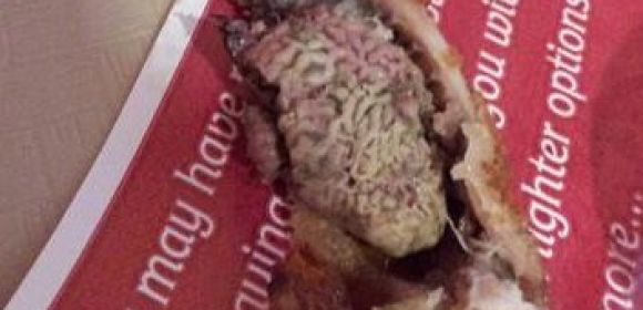Organ Looking like Brain Found in KFC Meal by 19-Year-Old Student