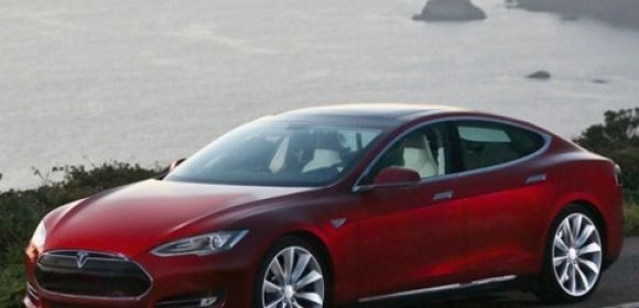 Owners of Tesla's Model S EV Can Travel Across the US for Free