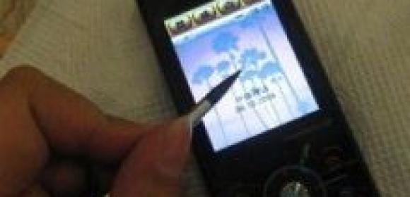 Photos of the Motorola PDA Phone Leaked on the Internet