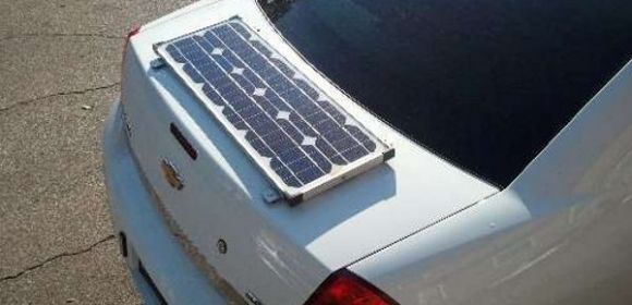 Police Officers Use Solar-Powered Cars to Fight Crime