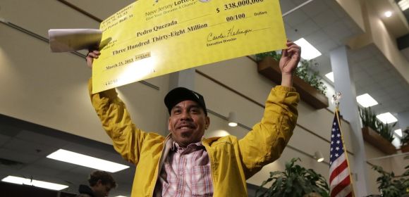 Powerball Winner Owes $29,000 (€22,600) in Child Support Bills