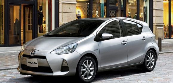 Prius C Launched in Japan to Boost Toyota's Sale Numbers