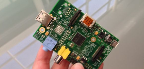 Raspberry Pi Model A Complete, Shipping Now