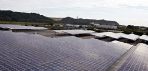 Renault Debuts World's Largest PV System in the Automotive Industry