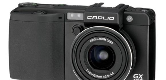 Ricoh Caplio GX100 Digital Camera