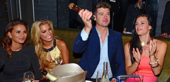 Robin Thicke Depressed About Divorce, Drinks Himself to Sleep Every Night