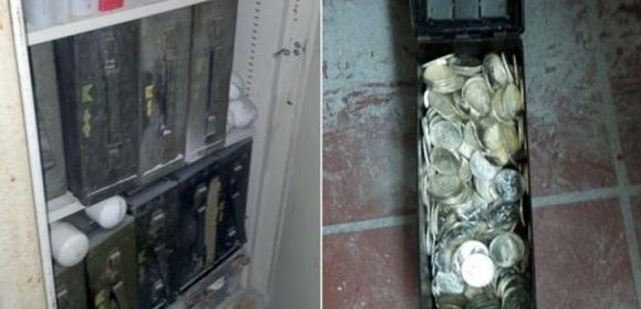 Scrap Collector Finds $2.5 Million (€1.8 Million) Worth of Coins in Old Safe
