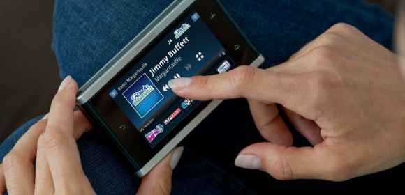 Sirius XM Lynx Portable Satellite Radio Runs Android Underneath