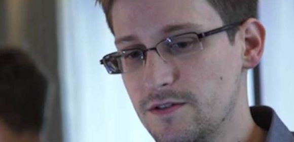 Snowden: I Wanted to Disclose PRISM Before the 2008 Elections