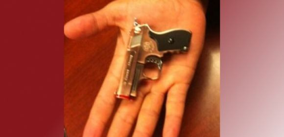 Store Owner Fined $60K (€46K) for Selling Gun-Shaped Lighter Fights Ticket