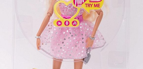 Talking Barbie Doll Has a Potty Mouth, Likes to Swear