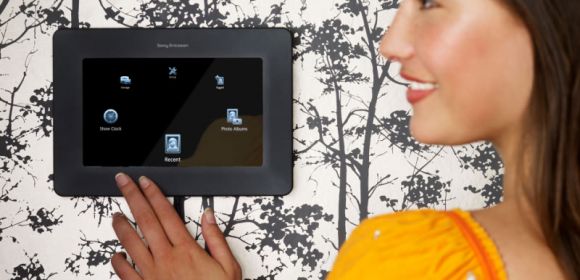 The First Sony Ericsson Digital Photo Frame Is Here