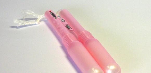 New Weapon for the Ladies: Tampon Taser Gun to Suit Pink Purses