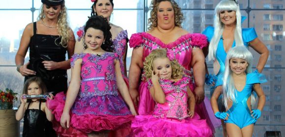 “Toddlers & Tiaras” Moms Get Makeover on The Anderson Cooper Show
