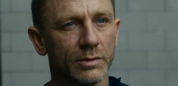 Watch: Extremely Awesome “Skyfall” Theme Song and Video, Fan Made