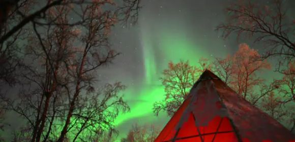 Watch: Northern Lights “Dance” over Sweden in Time-Lapse Videos