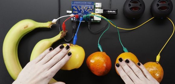 Here’s Someone Playing a Banana Piano with a Raspberry Pi