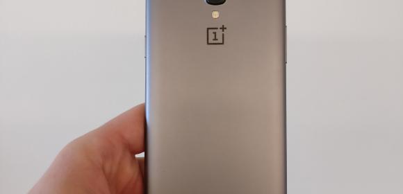 OnePlus 5 Prototype with Vertical Dual-Camera Setup Leaks