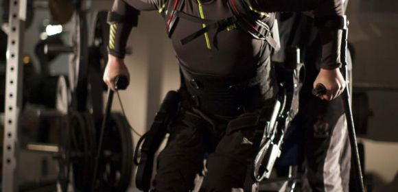 Robotic Exoskeleton Helps Man to Walk Again