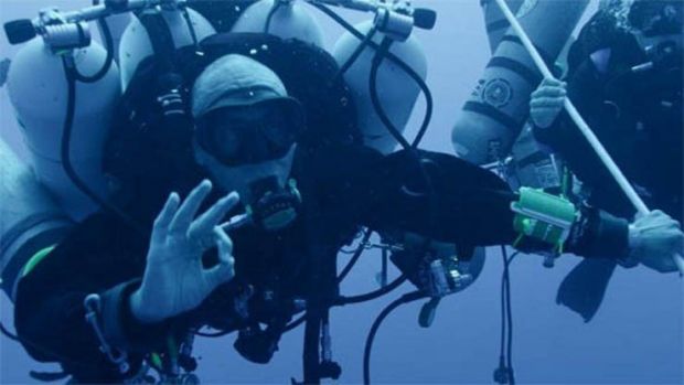 This man dove to a depth of 332.35 m (1,090 ft 4.5 in) in the Red Sea