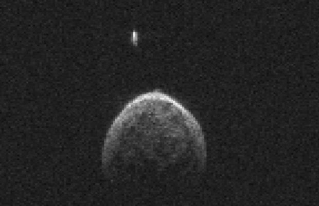 Image shows the asteroid and its moon