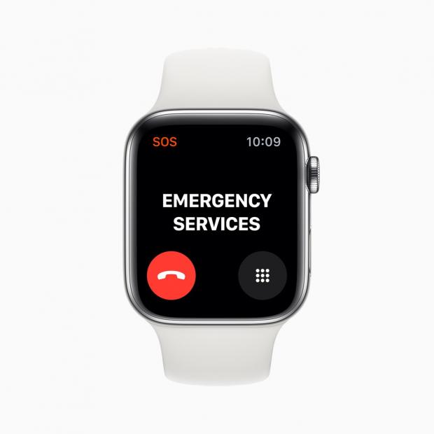 Apple Watch Series 5 with international emergency calling