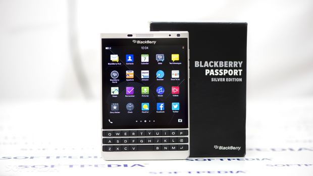 BlackBerry Passport Silver Edition - Packaging