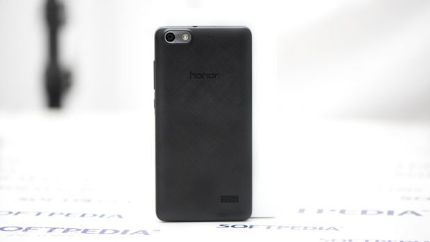 Huawei Honor 4C back side