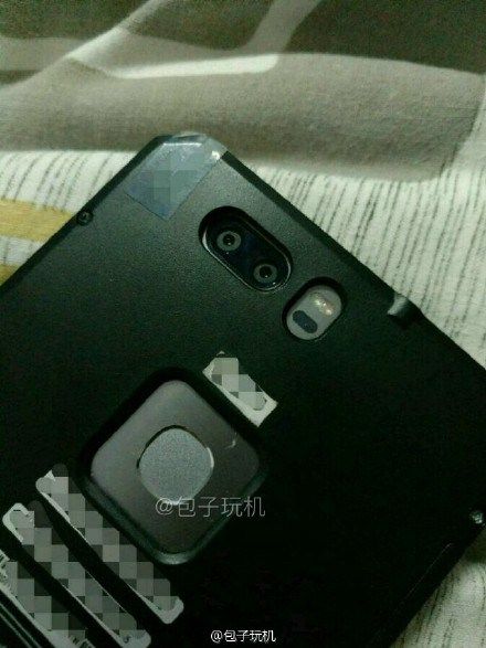 Alleged Huawei P8 dual camera