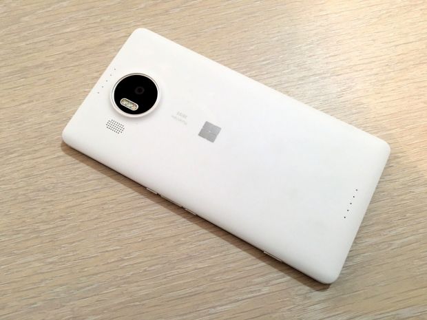 Lumia 950 XL back cover