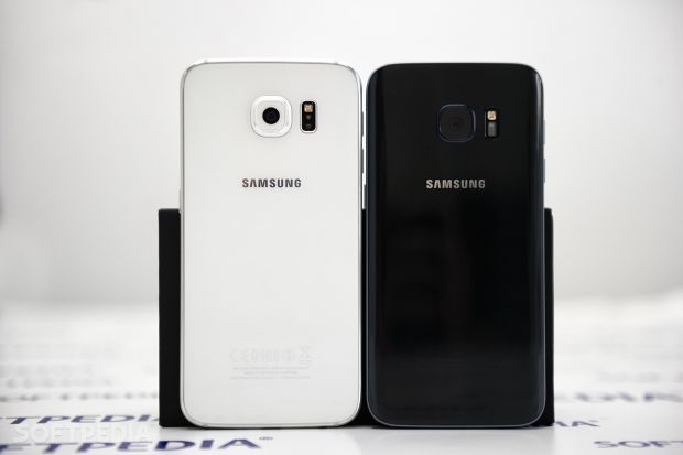 Samsung Galaxy S7 and Galaxy S6 rear view