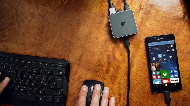 This is Microsoft's own Continuum adapter for Lumia 950