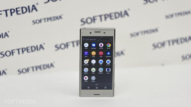 Sony Xperia XZ Premium front design