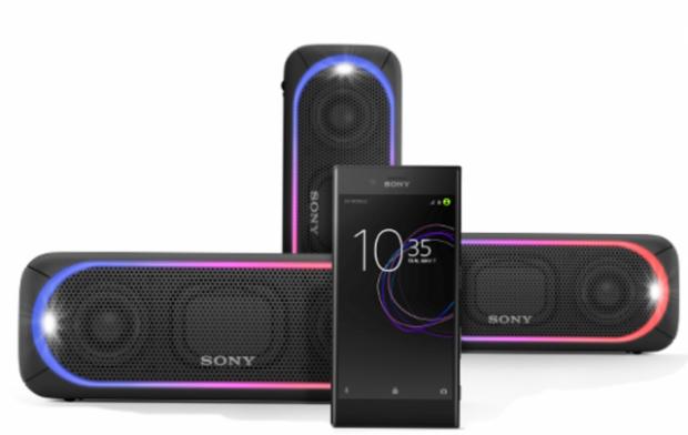 Bundled Sony SRS-XB30 speaker