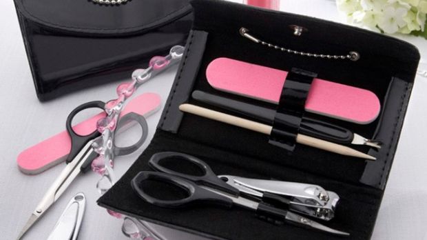 Woman believed to have contracted HIV from a contaminated manicure set