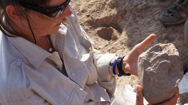 Newly discovered stone tools predate the first modern humans