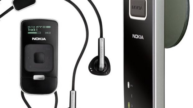 Nokia Bluetooth GPS Module LD-4W  and  Nokia Bluetooth Headset BH-903