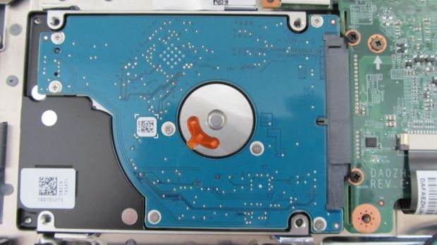 Acer Aspire V11 fanless laptop is upgradable